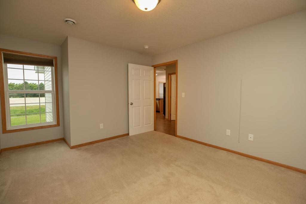 3042 Salem Meadows Drive Southwest Rochester, MN 55902 - Photo 13 of 23 Gallery Image 13