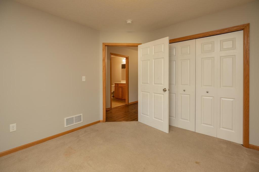3042 Salem Meadows Drive Southwest Rochester, MN 55902 - Photo 17 of 23 Gallery Image 17