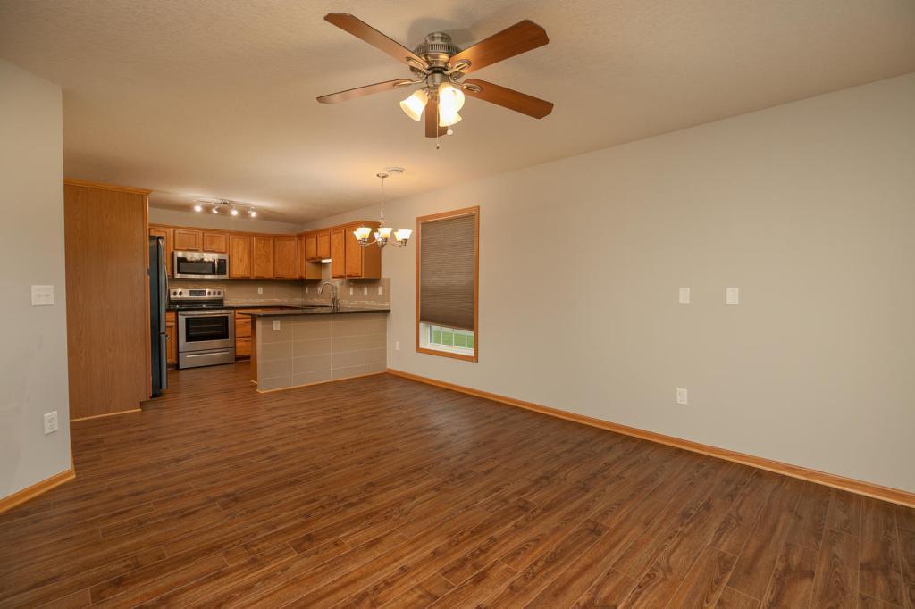 3042 Salem Meadows Drive Southwest Rochester, MN 55902 - Photo 4 of 23 Gallery Image 4