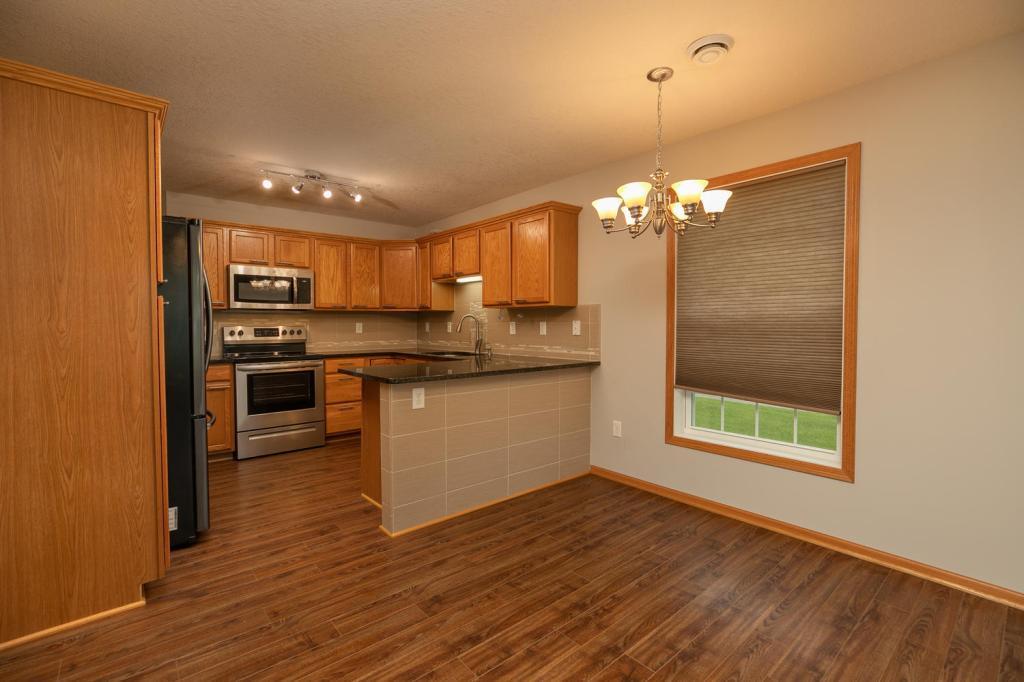 3042 Salem Meadows Drive Southwest Rochester, MN 55902 - Photo 7 of 23 Gallery Image 7