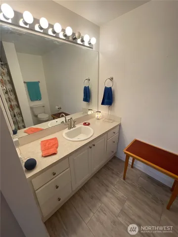 $445,000 | 8204 Spokane Drive, Unit 302, Everett, WA 98203