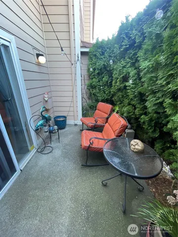 $445,000 | 8204 Spokane Drive, Unit 302, Everett, WA 98203