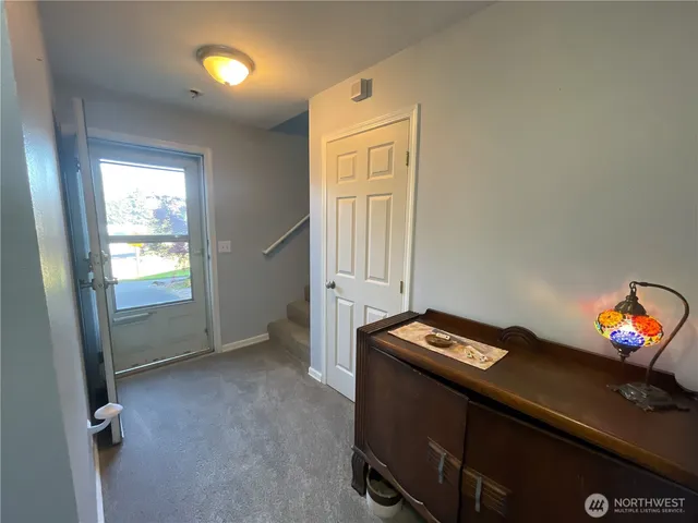 $445,000 | 8204 Spokane Drive, Unit 302, Everett, WA 98203