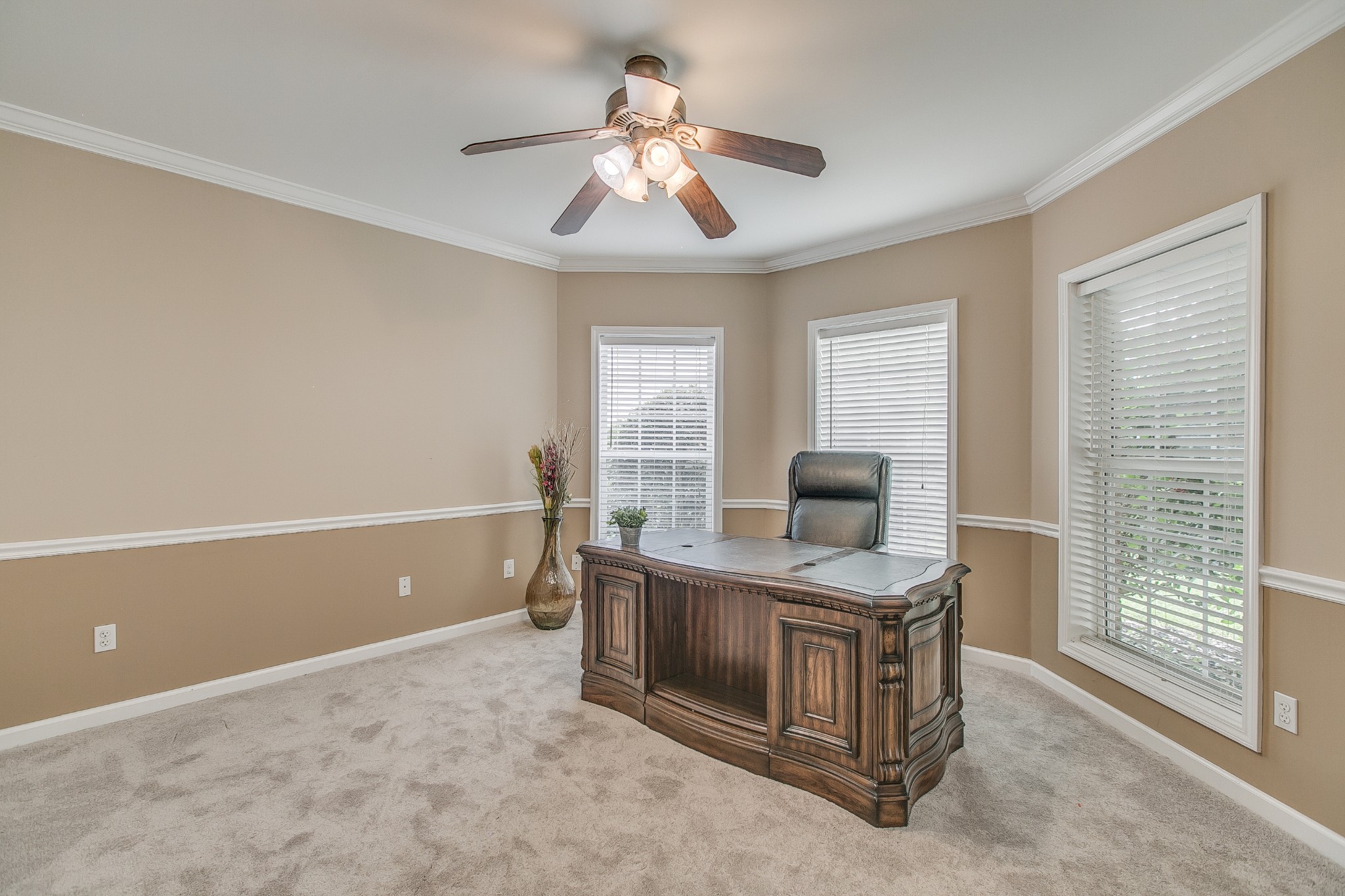 2613 Sequoya Trace Murfreesboro, TN 37127 - Photo 34 of 48 a workspace with furniture and window