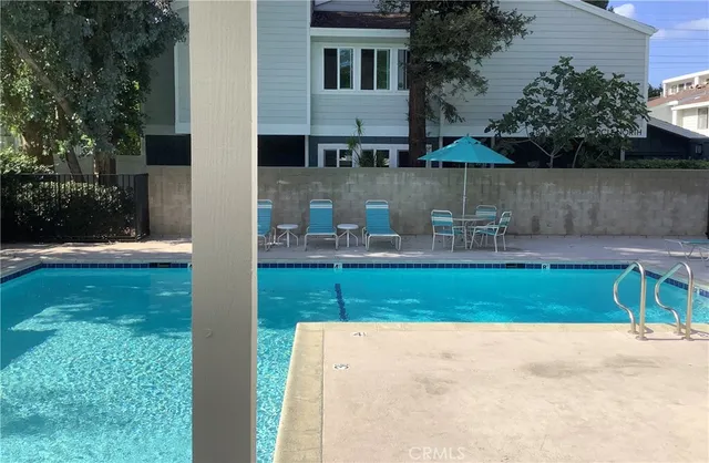 $3,980 | 18170 Andrea Circle South, Unit 1, Northridge, CA 91325