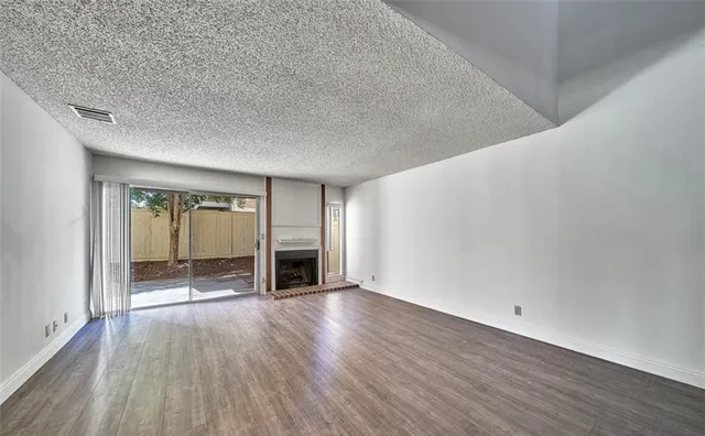 $3,980 | 18170 Andrea Circle South, Unit 1, Northridge, CA 91325