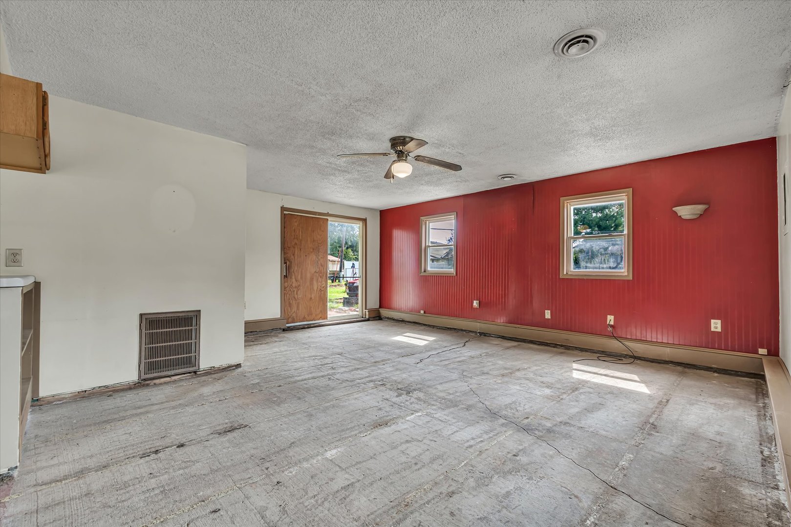 11211 Ridgewood Road Milan, IL 61264 - Photo 17 of 34 Gallery Image 17