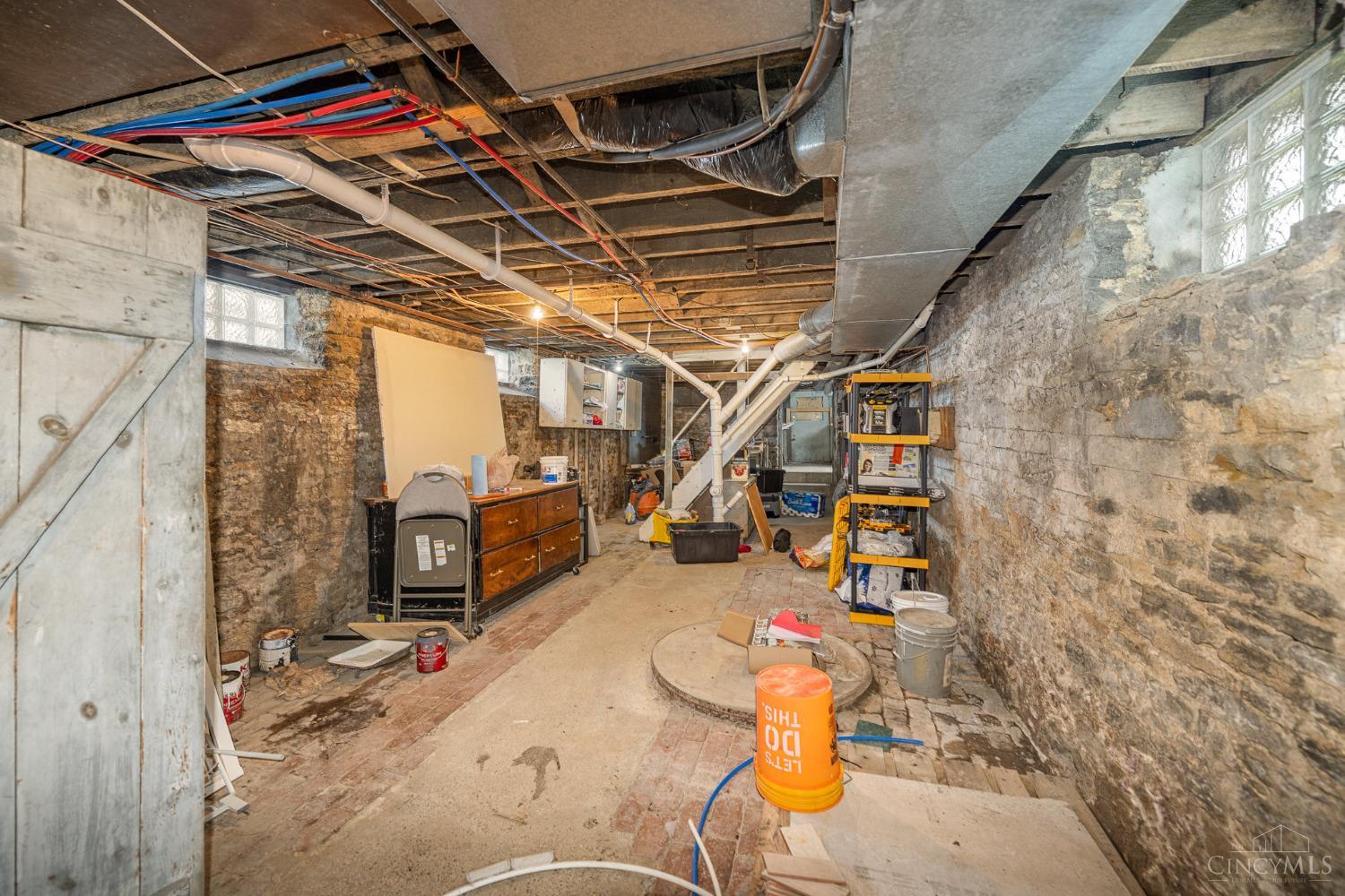 3183 East River Road Cincinnati, OH 45204 - Photo 27 of 33 Gallery Image 27