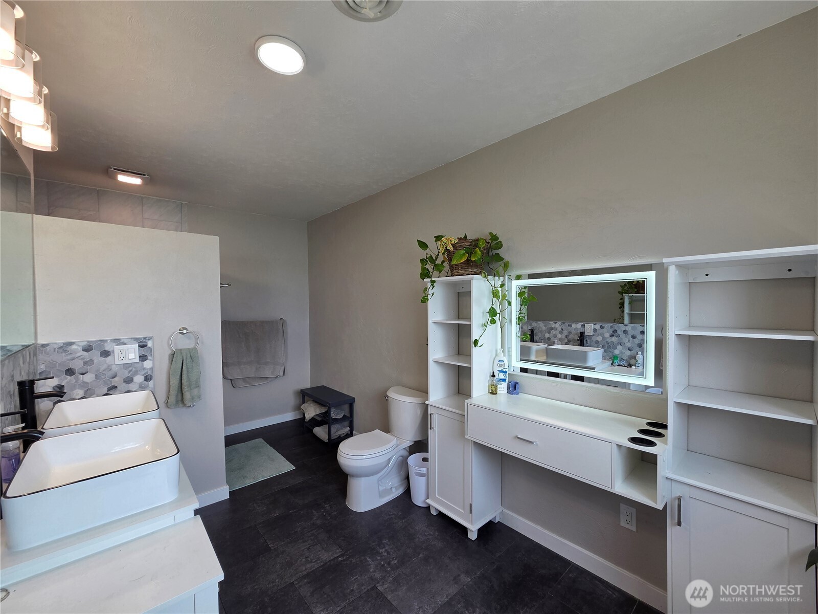 2360 Elgin Road Northeast Moses Lake, WA 98837 - Photo 19 of 39