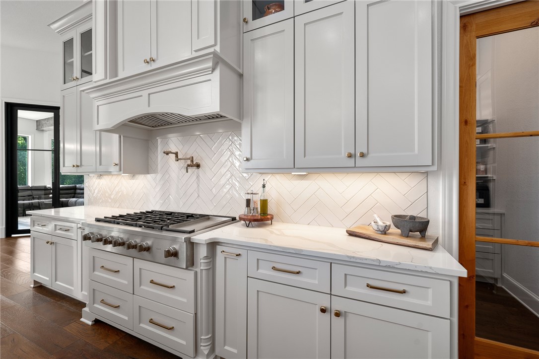 1351 River Road Waco, TX 76705 - Photo 16 of 96