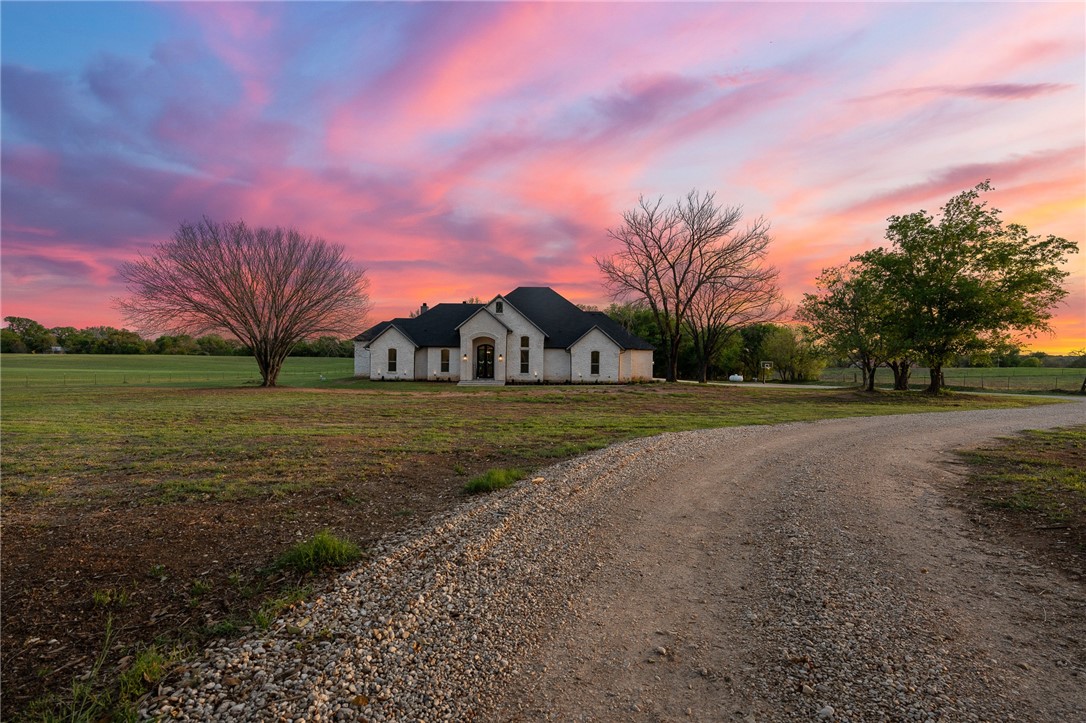 1351 River Road Waco, TX 76705 - Photo 61 of 96 a view of outdoor space with garden and trees