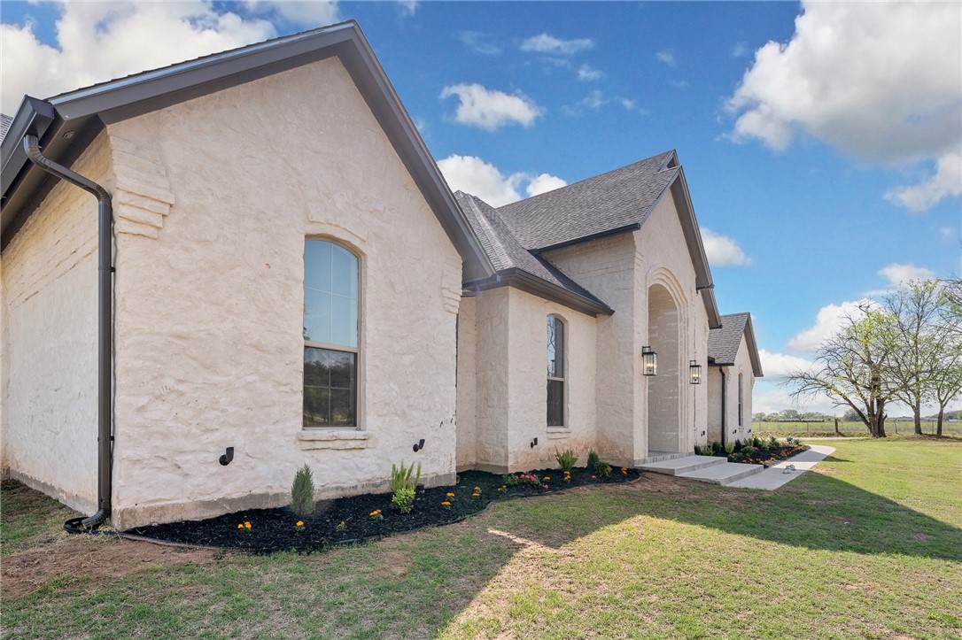 1351 River Road Waco, TX 76705 - Photo 62 of 96 a front view of a house with a yard