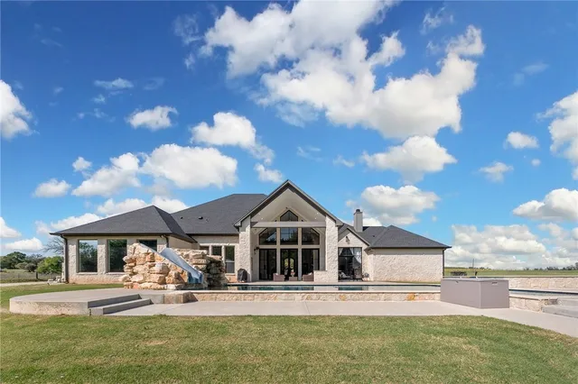 $2,370,000 | 1351 River Road, Waco, TX 76705