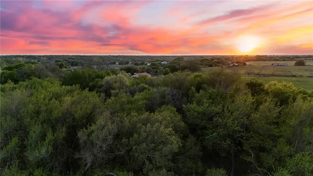 $2,370,000 | 1351 River Road, Waco, TX 76705