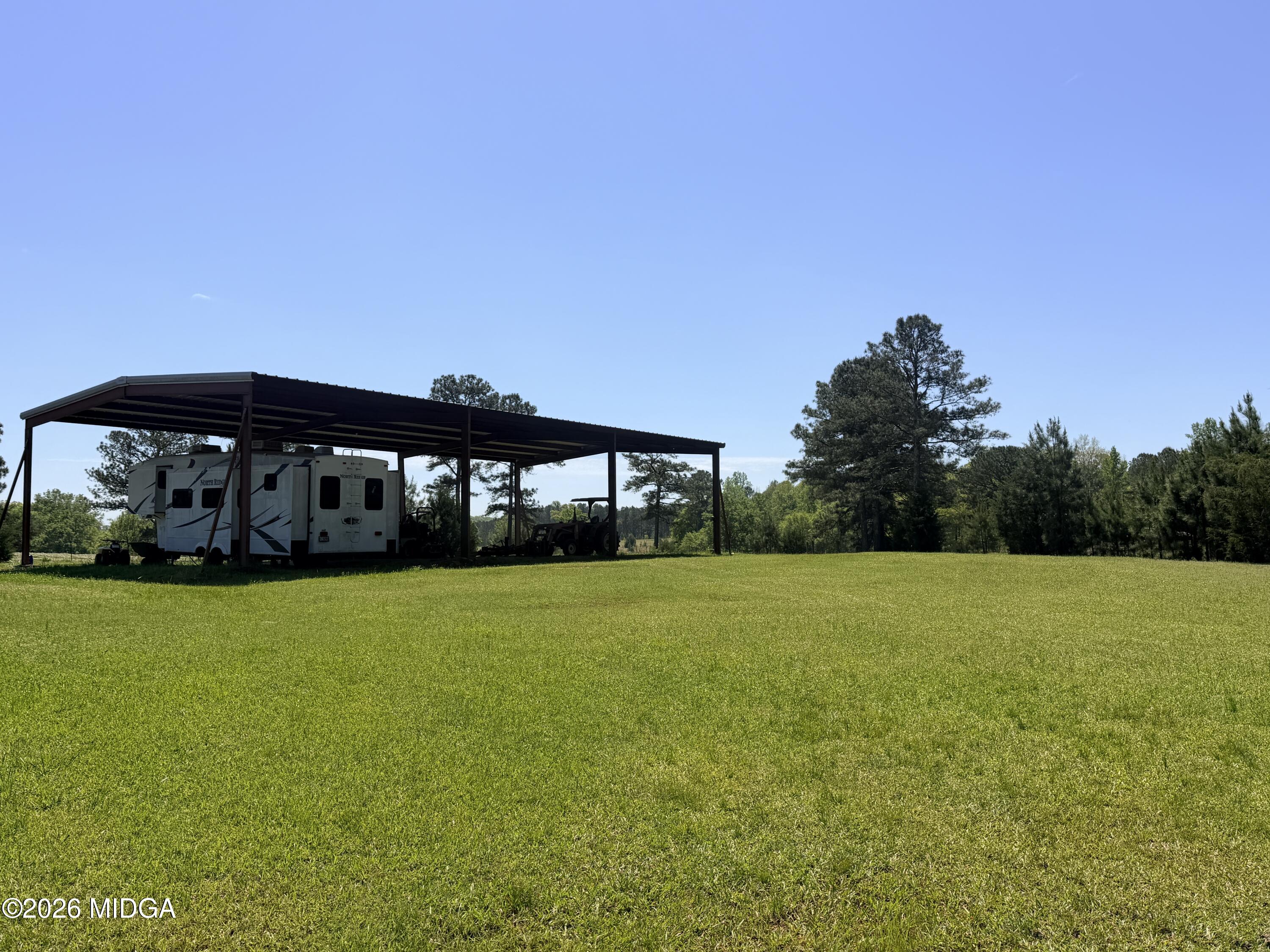 11190 Treadwell Road Forsyth, GA 31029 - Photo 6 of 30 IMG_8022