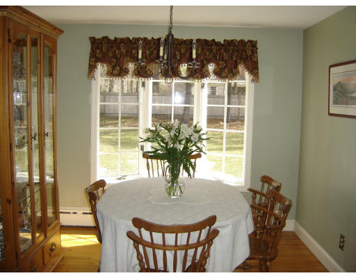 159 Burbank Road Longmeadow, MA 01106 - Photo 7 of 17 Gallery Image 7