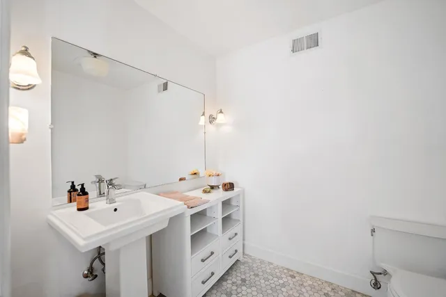 $1,750,000 | 1310 McAndrew Road, Ojai, CA 93023