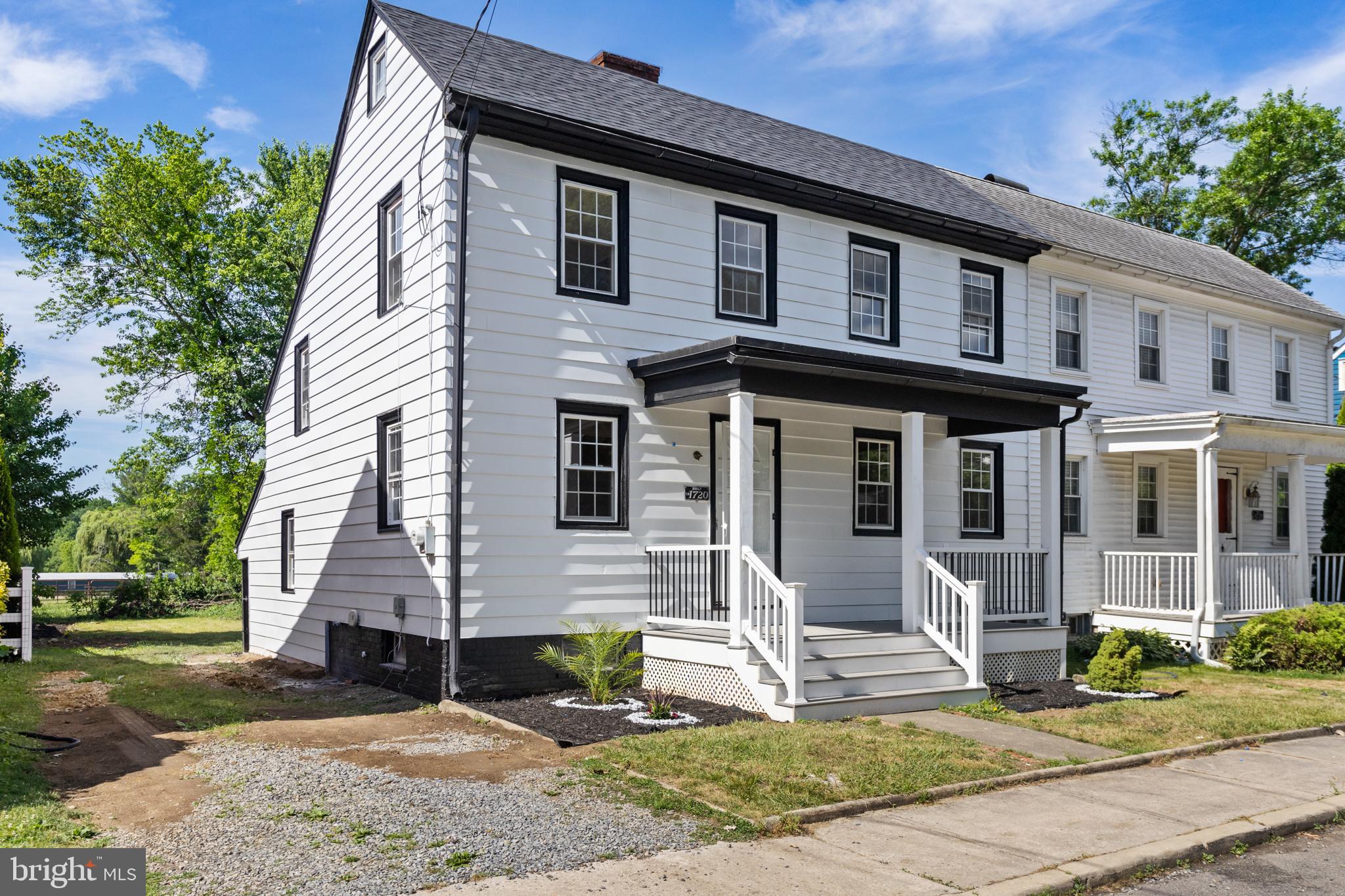 10 Front Street Chesterfield, NJ 08515 - Photo 2 of 30