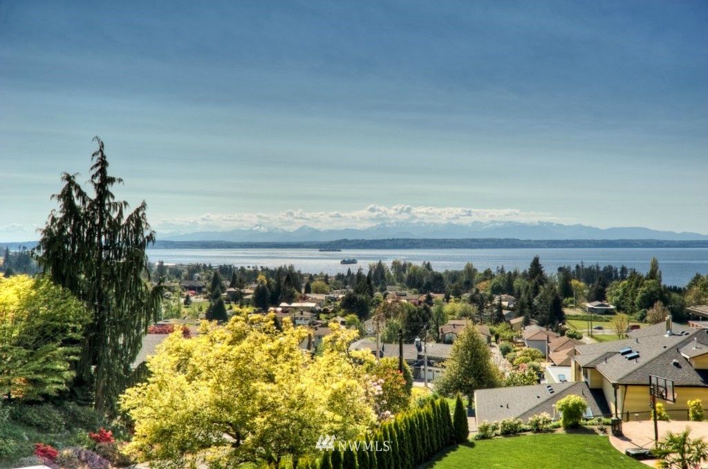 1152 Viewland Way Edmonds, WA 98020 - Photo 1 of 1