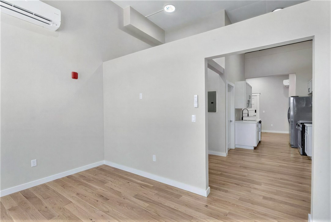 72 Kendrick Avenue Woonsocket, RI 02895 - Photo 14 of 23