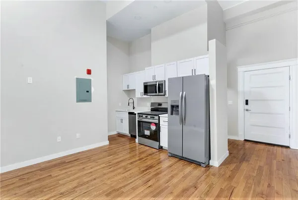 $1,600 | 72 Kendrick Avenue, Woonsocket, RI 02895