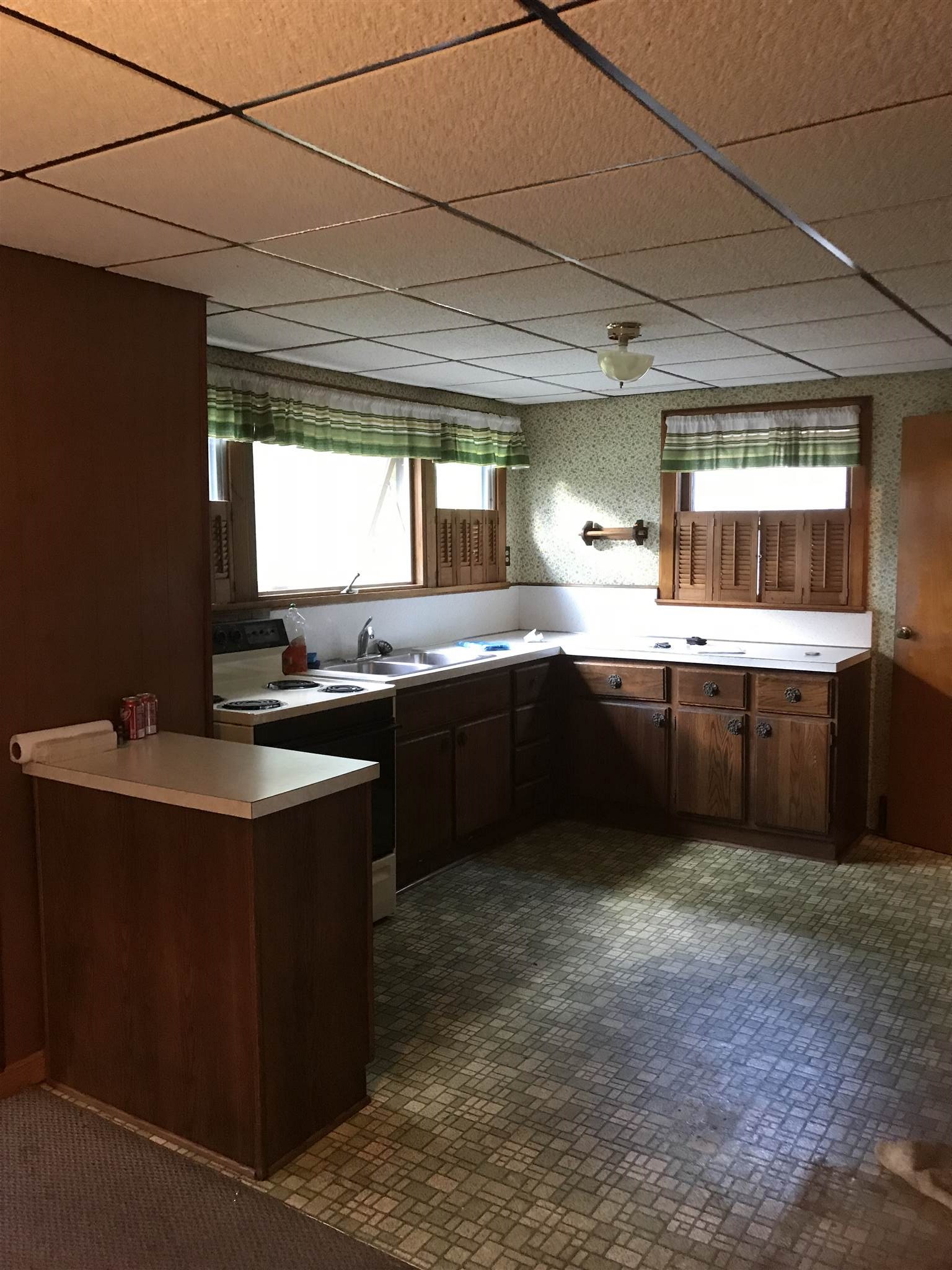 24354 Edison Road South Bend, IN 46628 - Photo 6 of 16