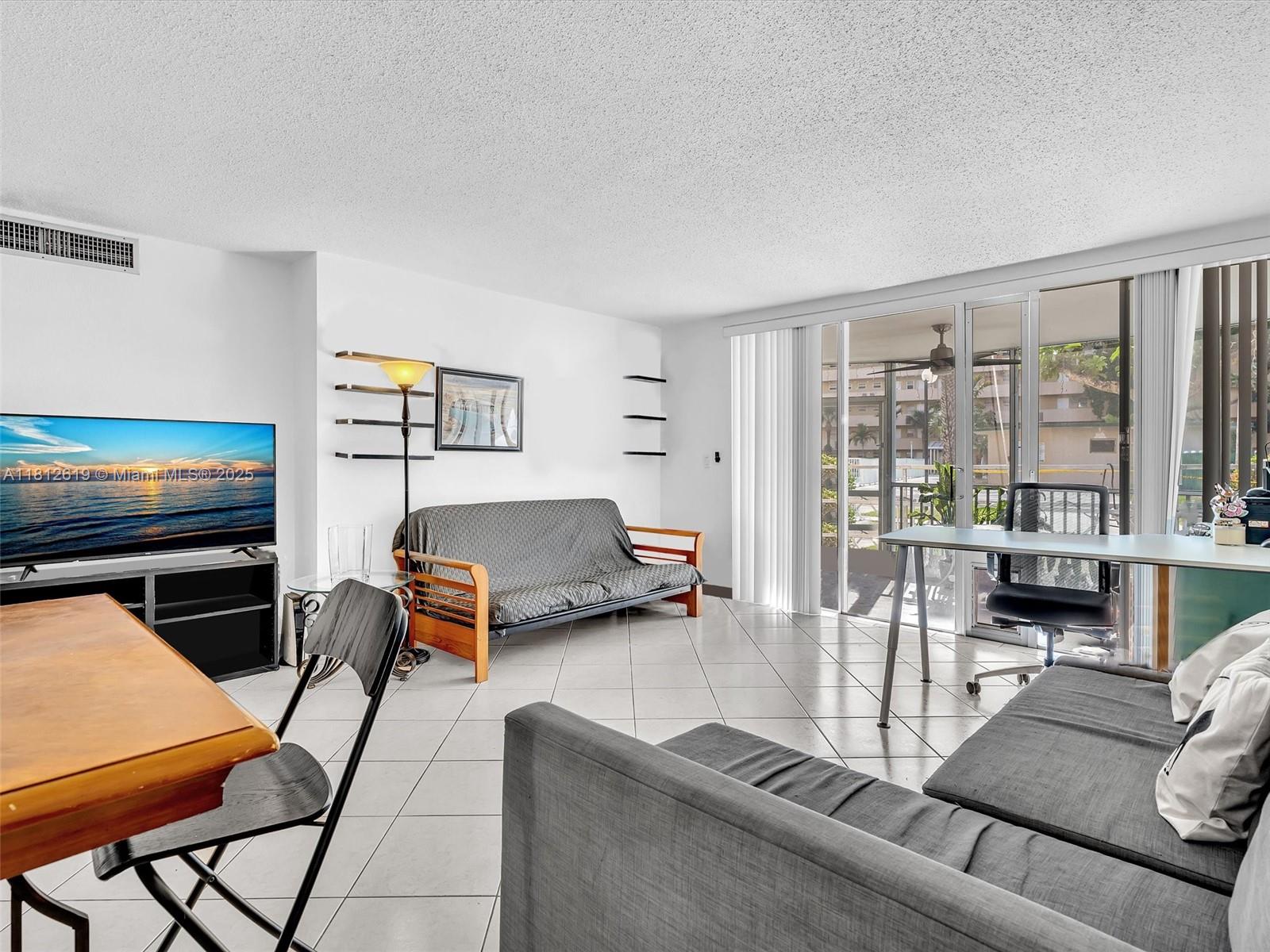 1770 Northeast 191st Street, Unit 1161 Miami, FL 33179 - Photo 14 of 46