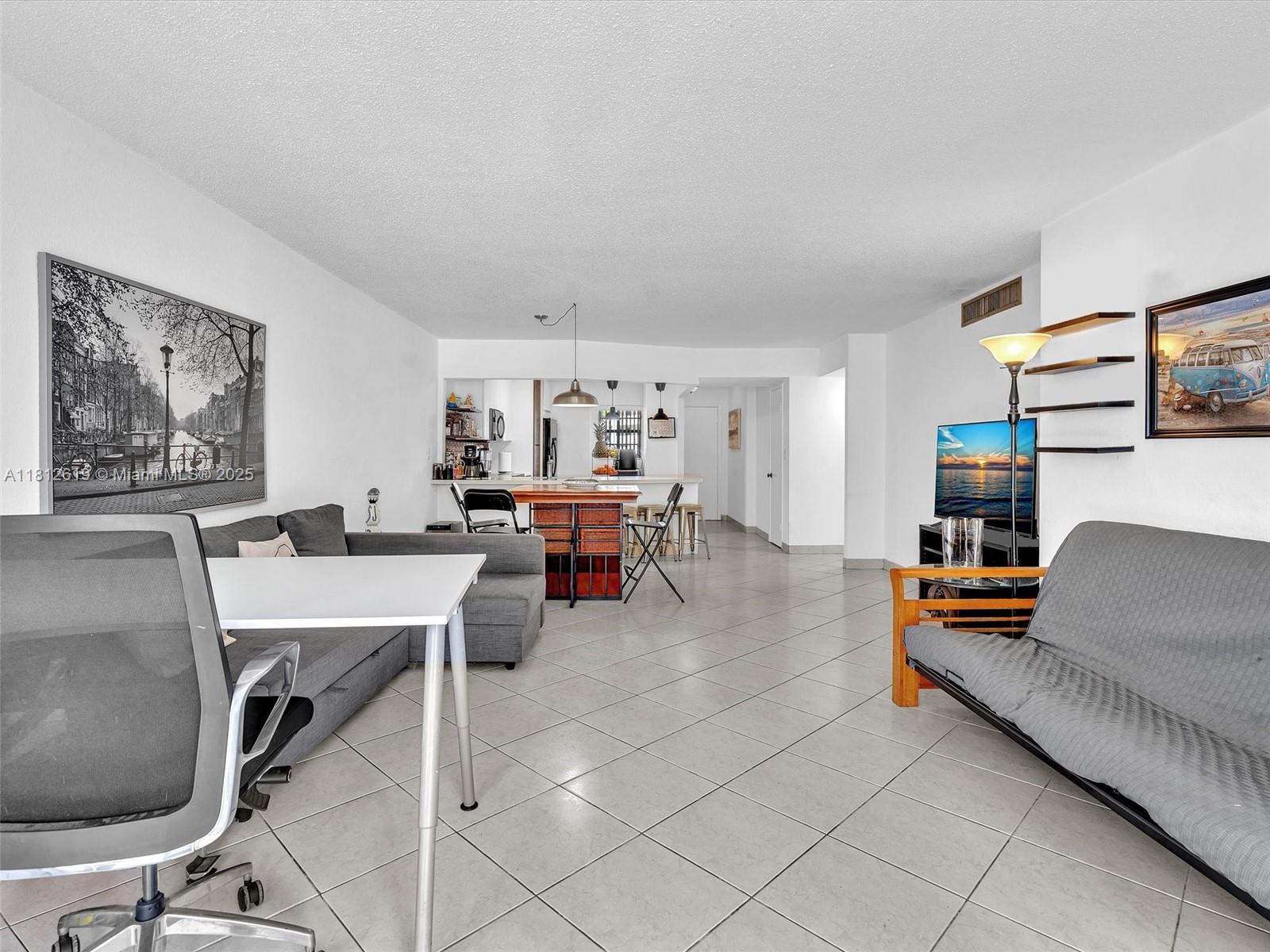 1770 Northeast 191st Street, Unit 1161 Miami, FL 33179 - Photo 20 of 46