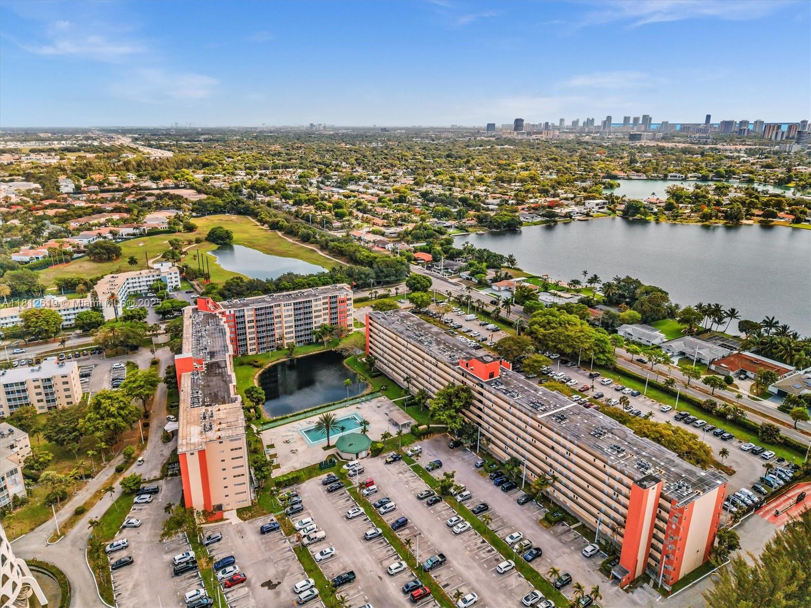 1770 Northeast 191st Street, Unit 1161 Miami, FL 33179 - Photo 37 of 46