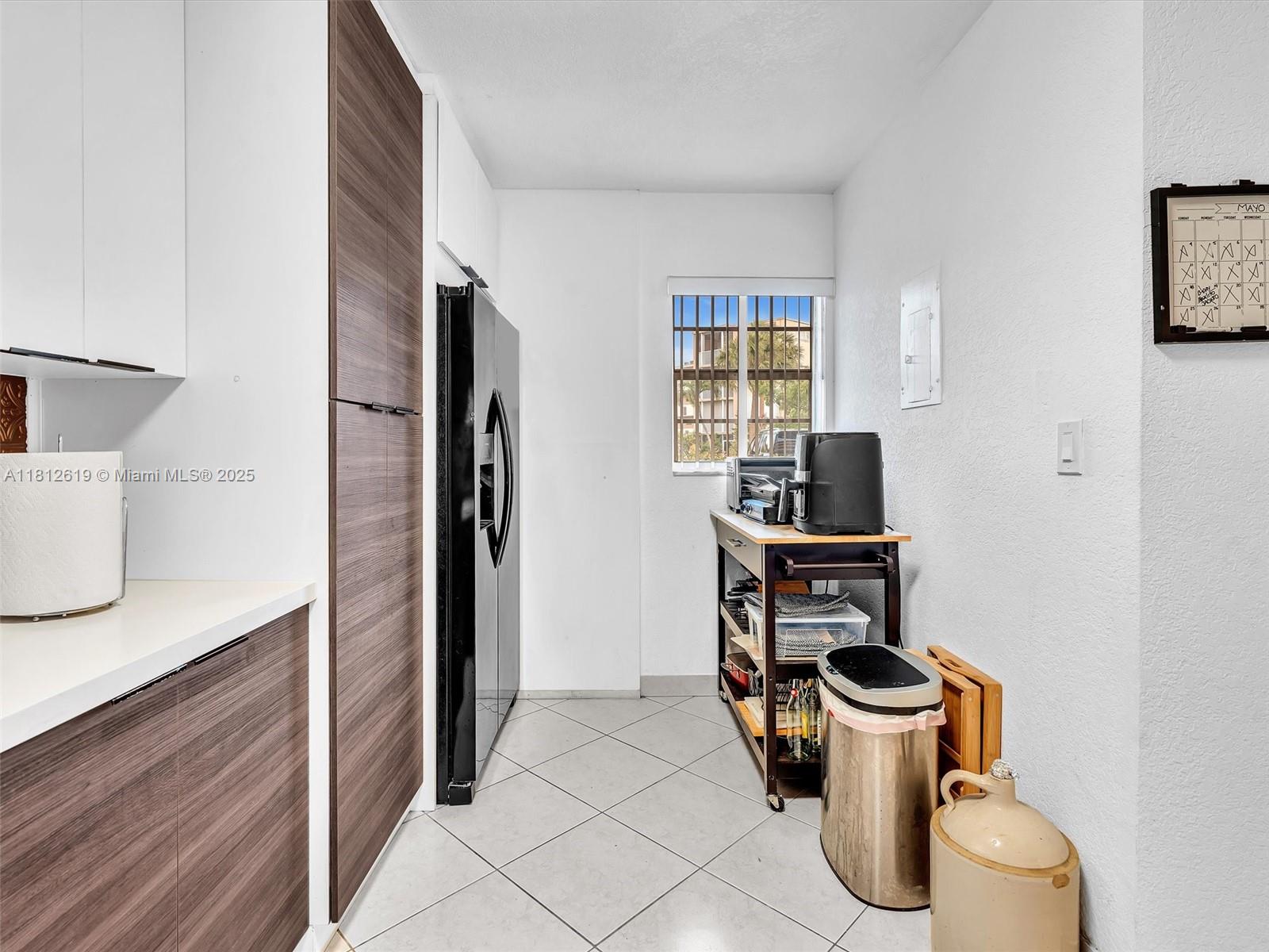 1770 Northeast 191st Street, Unit 1161 Miami, FL 33179 - Photo 4 of 46