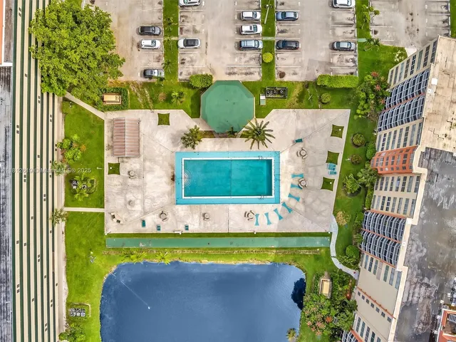 $2,375 | 1770 Northeast 191st Street, Unit 1161, Miami, FL 33179