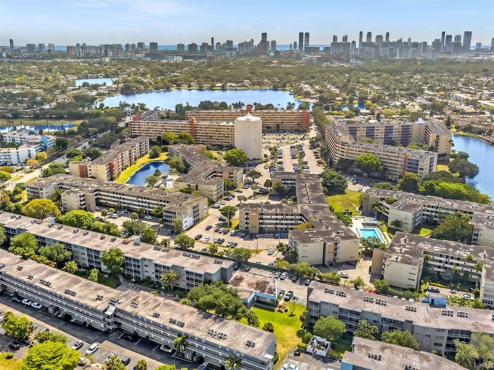 1770 Northeast 191st Street, Unit 1161 Miami, FL 33179 - Photo 43 of 46