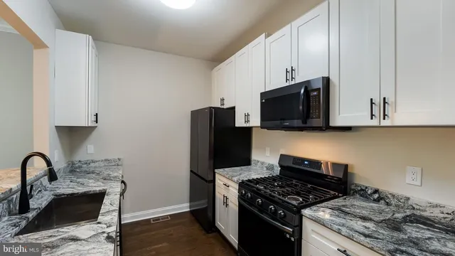 $3,250 | 210 Lantern Drive, Doylestown, PA 18901