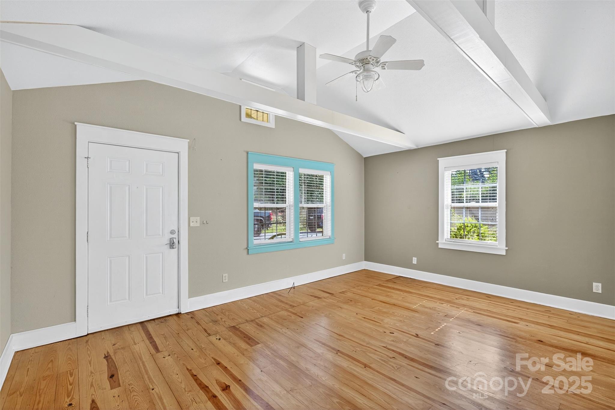 160 East Howard Street Tryon, NC 28782 - Photo 10 of 48