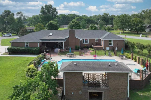 a view of house and outdoor space