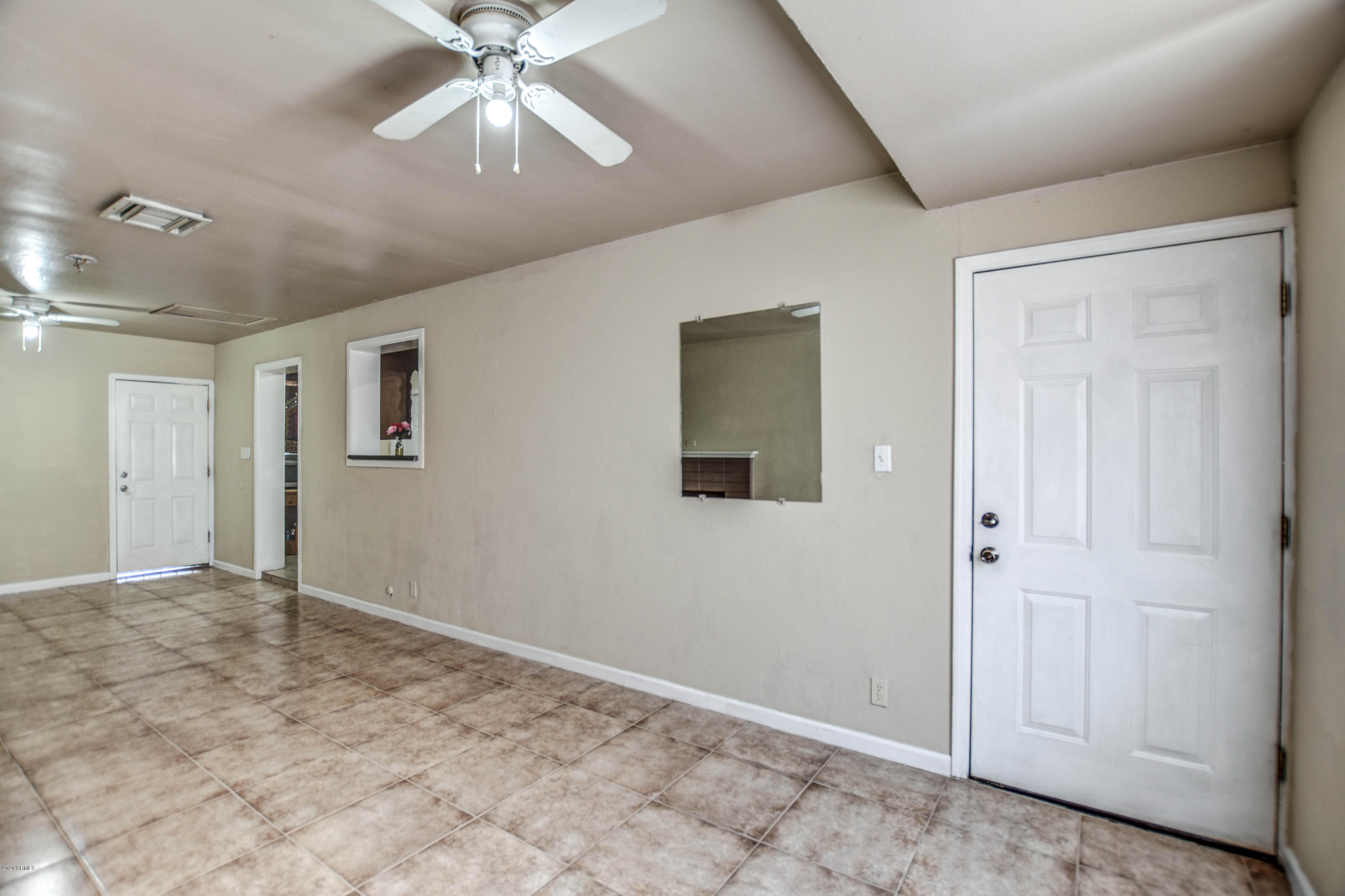 3242 West Roma Avenue Phoenix, AZ 85017 - Photo 11 of 42 FAMILY 5