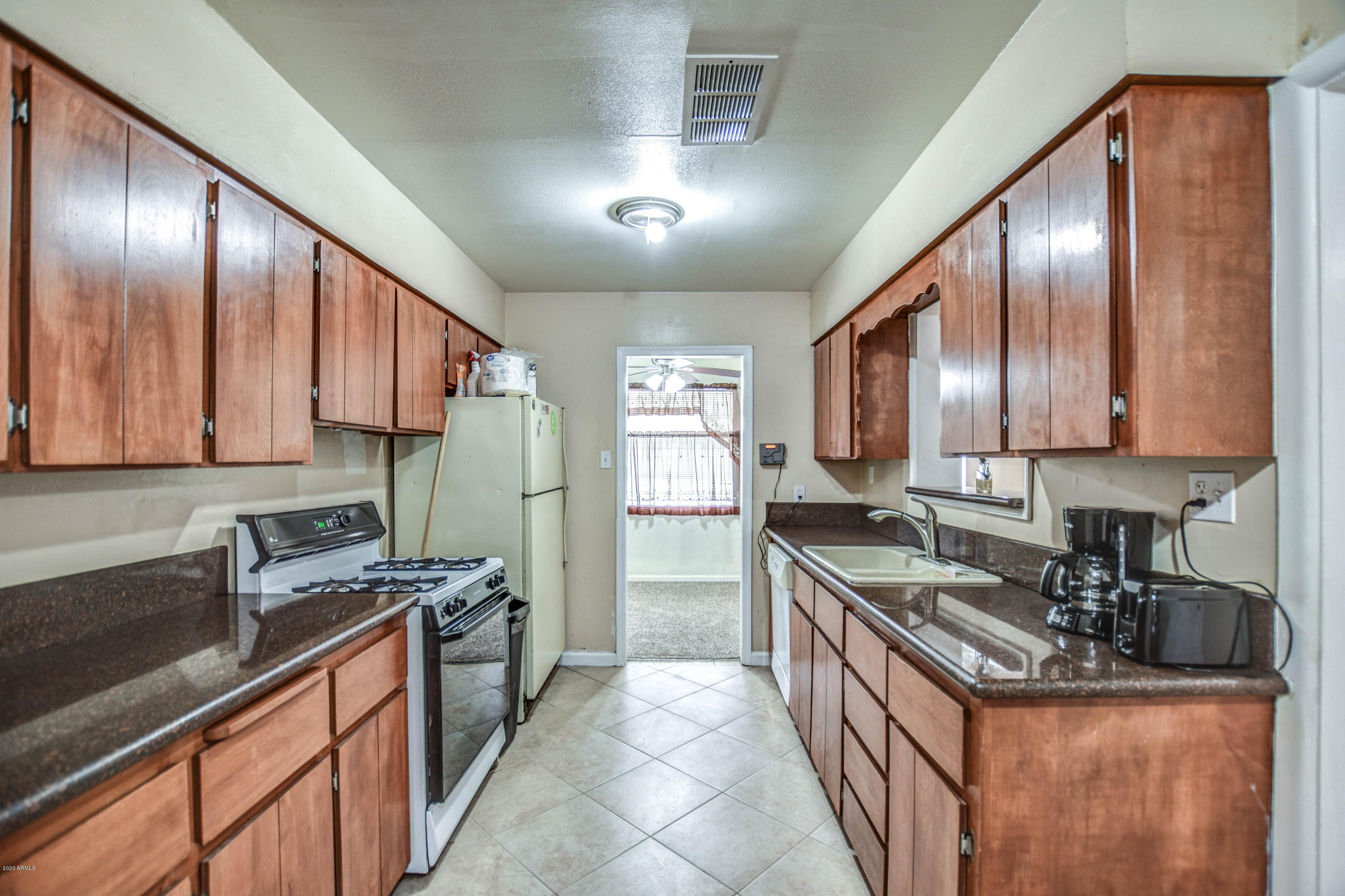 3242 West Roma Avenue Phoenix, AZ 85017 - Photo 23 of 42 KITCHEN 6