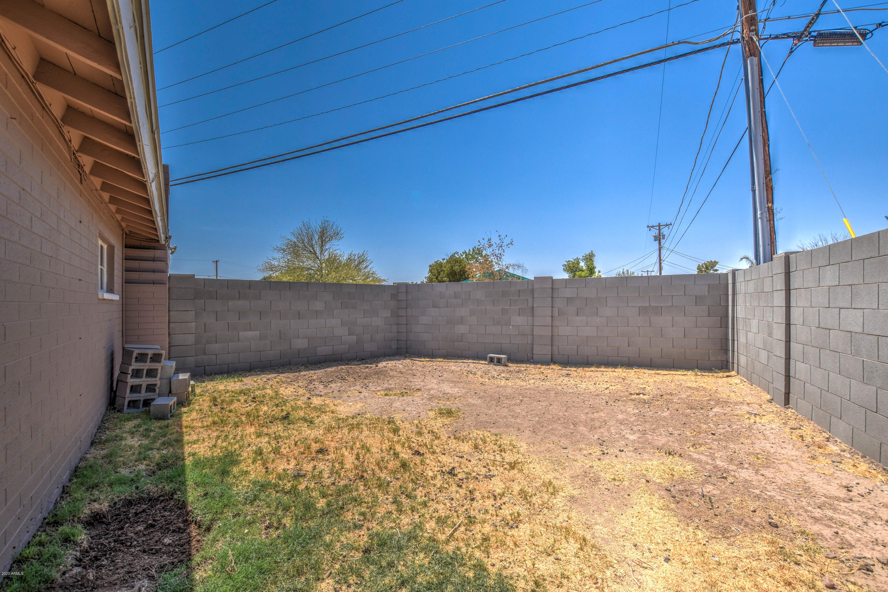 3242 West Roma Avenue Phoenix, AZ 85017 - Photo 37 of 42 REAR 2