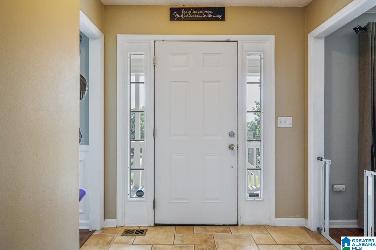 100 Acorn Circle Alabaster, AL 35007 - Photo 3 of 31