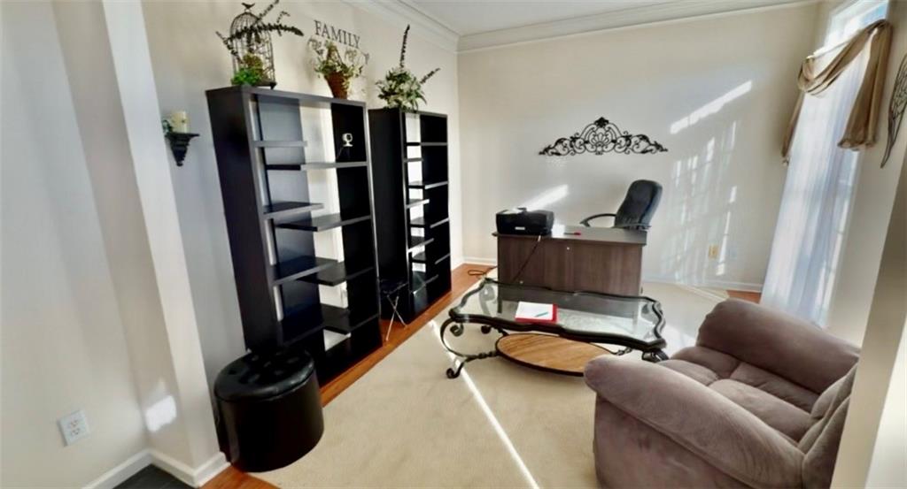 4325 Sherwood Oaks Drive Decatur, GA 30034 - Photo 4 of 9