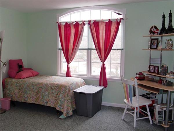35 Plantation Road Mansfield, MA 02048 - Photo 26 of 30 Gallery Image 26
