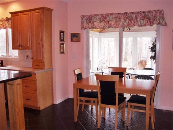 35 Plantation Road Mansfield, MA 02048 - Photo 10 of 30 Gallery Image 10