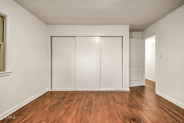 $284,400 | 425 Seminole Road, Bristol, VA 24201