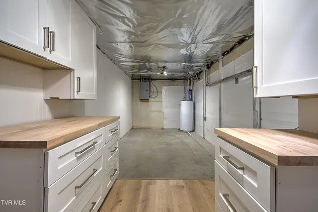 $284,400 | 425 Seminole Road, Bristol, VA 24201