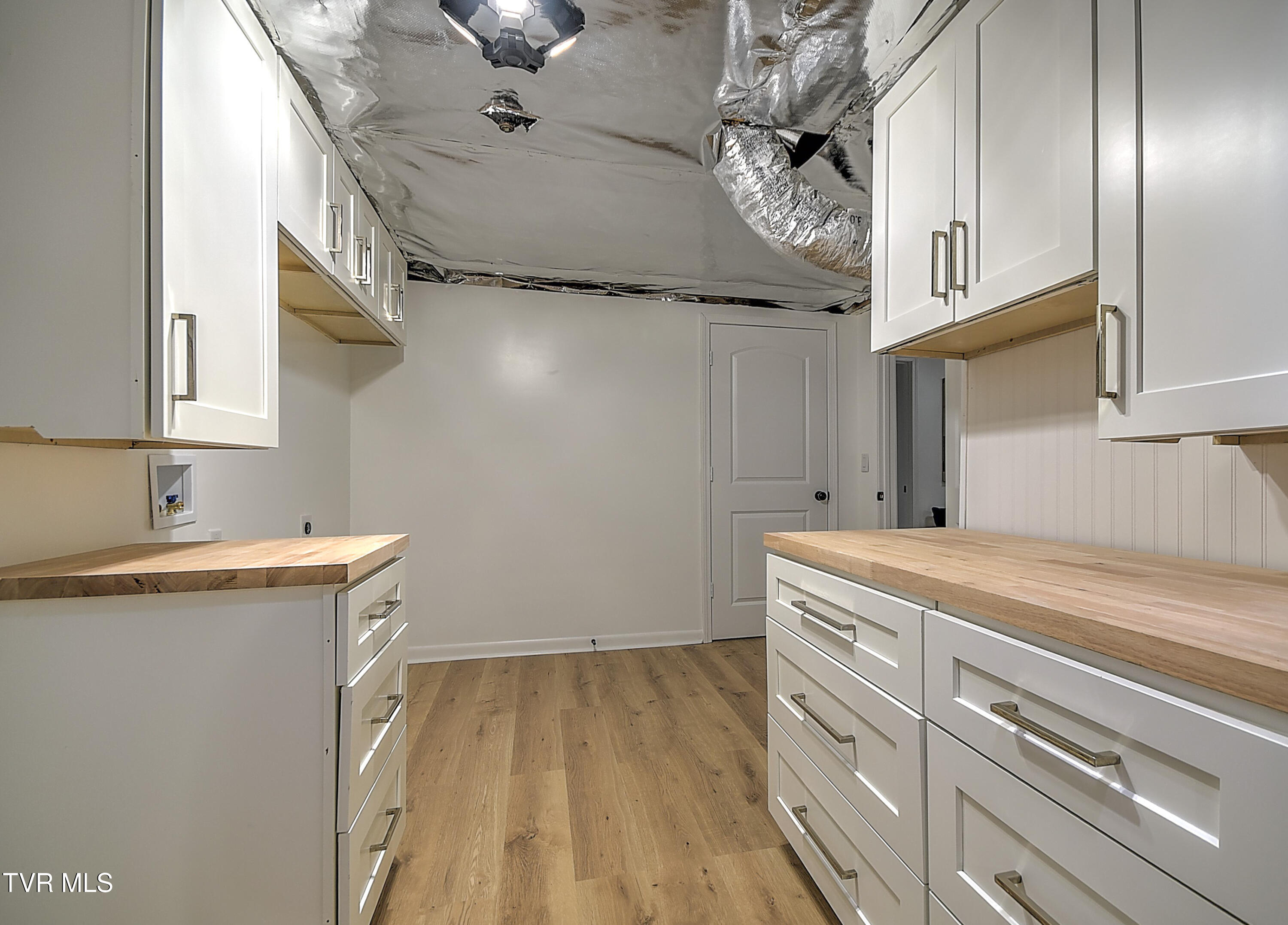 425 Seminole Road Bristol, VA 24201 - Photo 34 of 45 425 Seminole KB-43