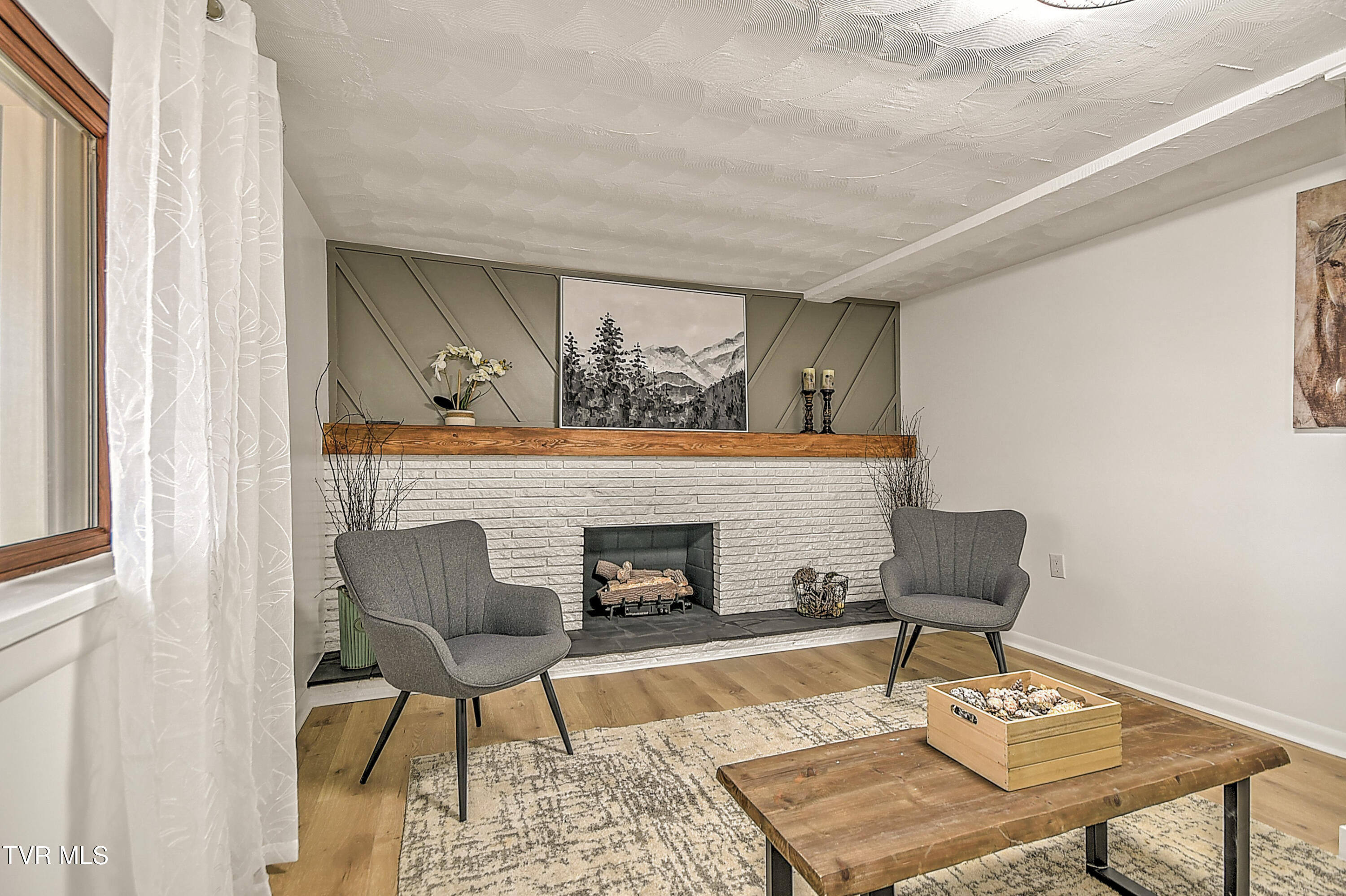 425 Seminole Road Bristol, VA 24201 - Photo 5 of 45 425 Seminole KB-11