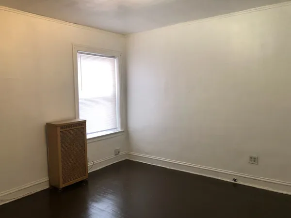 $1,200 | 6841 South Prairie Avenue, Unit 1, Chicago, IL 60637