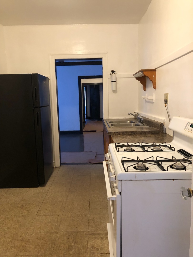 6841 South Prairie Avenue, Unit 1 Chicago, IL 60637 - Photo 8 of 9