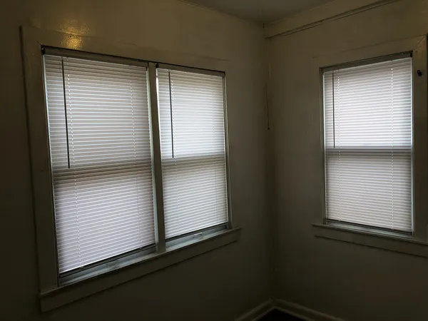 $1,200 | 6841 South Prairie Avenue, Unit 1, Chicago, IL 60637