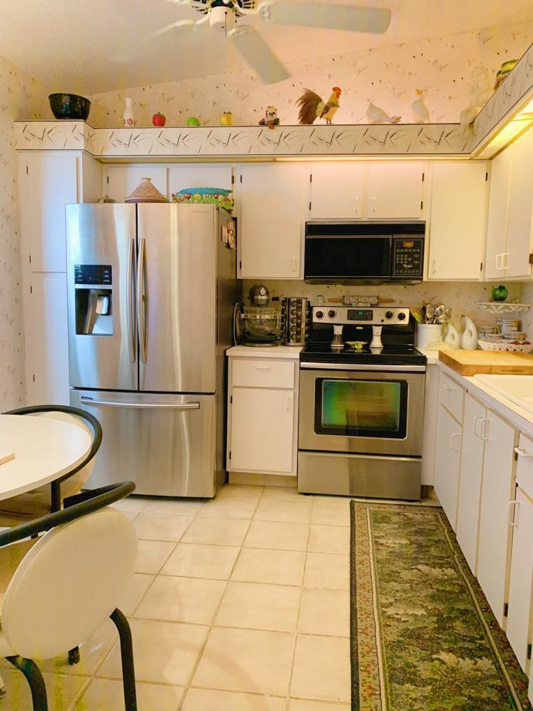 18560 Sunburst Lane, Unit D Boca Raton, FL 33496 - Photo 8 of 18 Photo 8